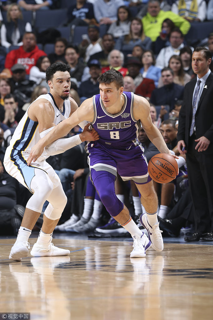 关键时刻萨克拉门托国王调整名单以备CBA常规赛；止住颓势环节打磨；态度坚定；轮换策略成焦点的简单介绍-九游体育官网